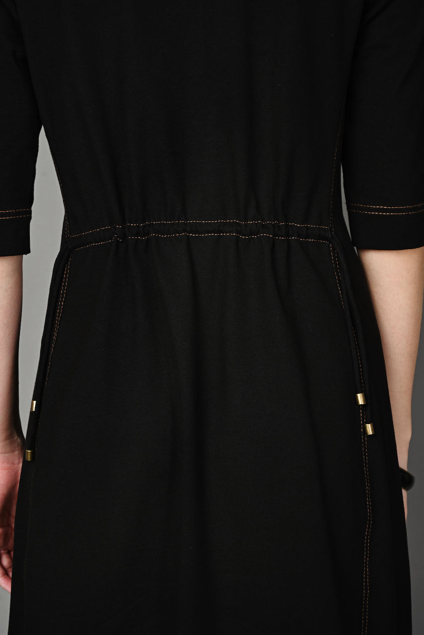 Black Stretch Round-neck Dress