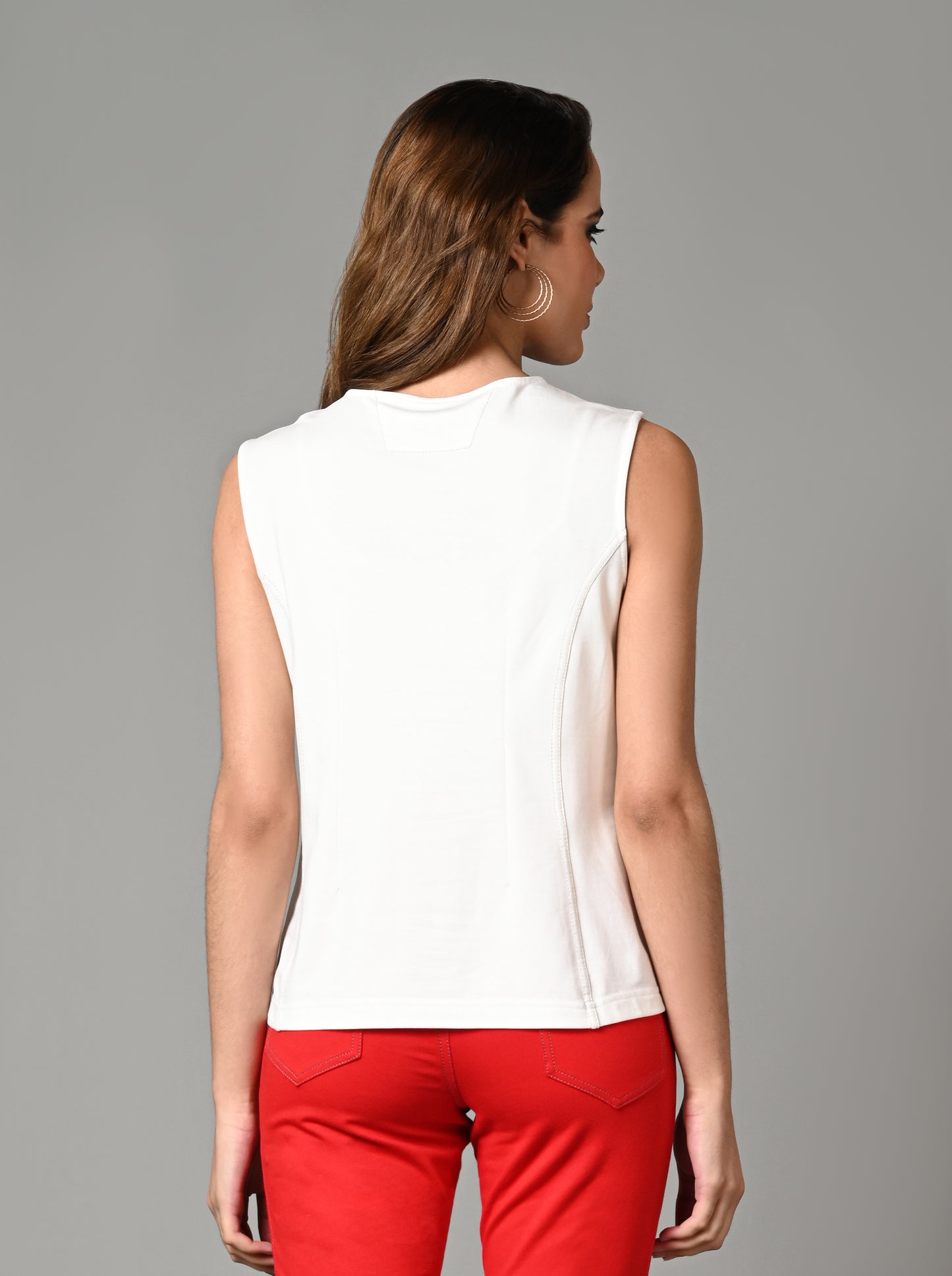 Off White Sleeveless Stretch Top Jacket