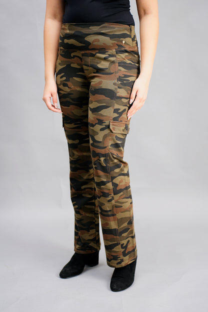 Loose Fit Khaki Defenders