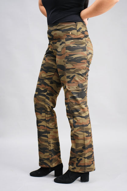 Loose Fit Khaki Defenders