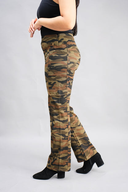 Loose Fit Khaki Defenders