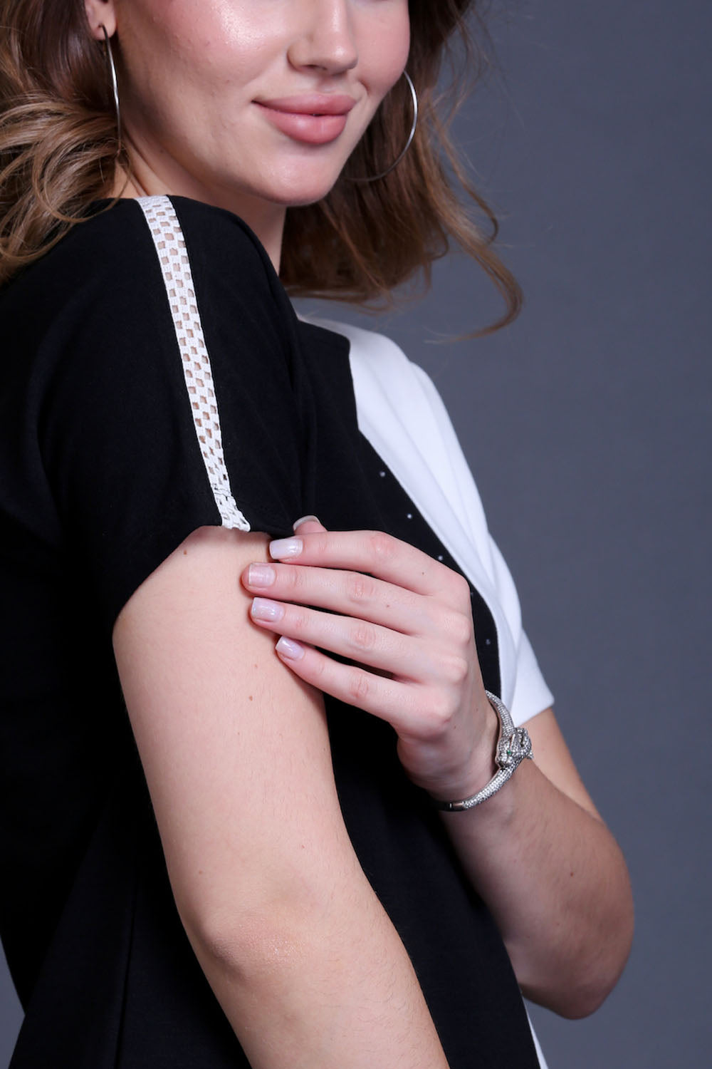 Black & White Cotton Stretch Dolman Sleeve Top
