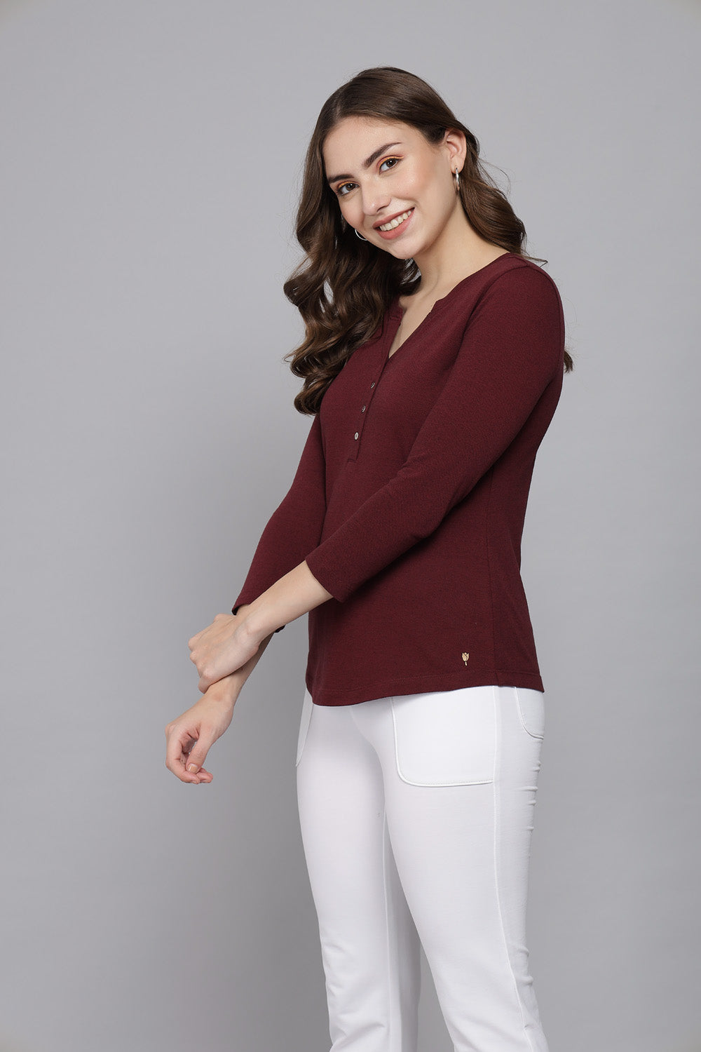Wine Weave V Neck Stretch Top