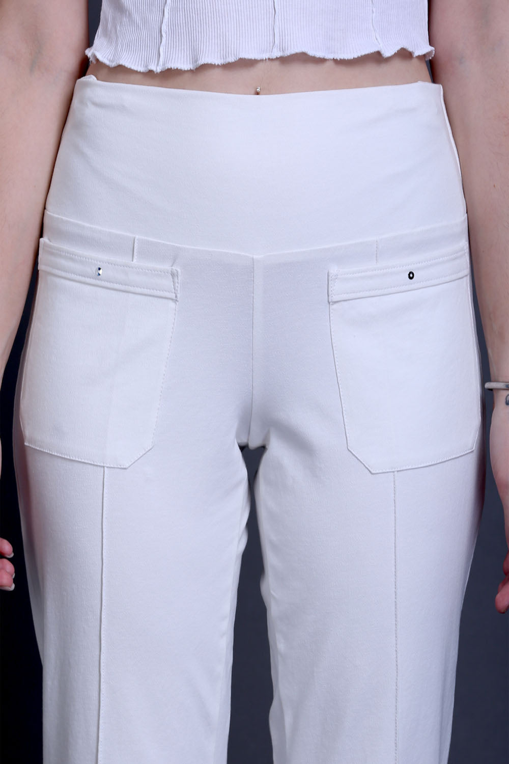 White Stretch Capri