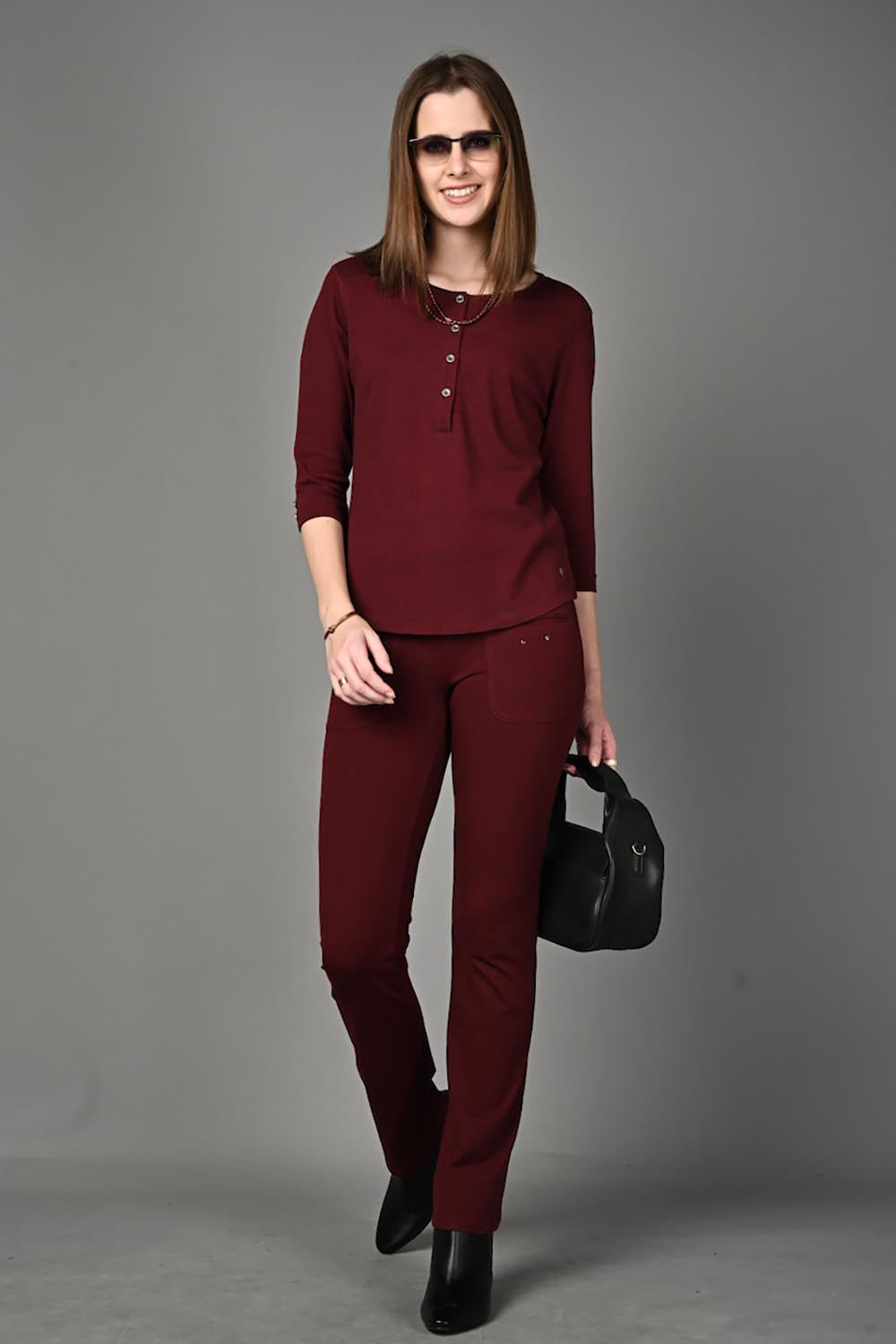 Wine Stretch Round Neck Top